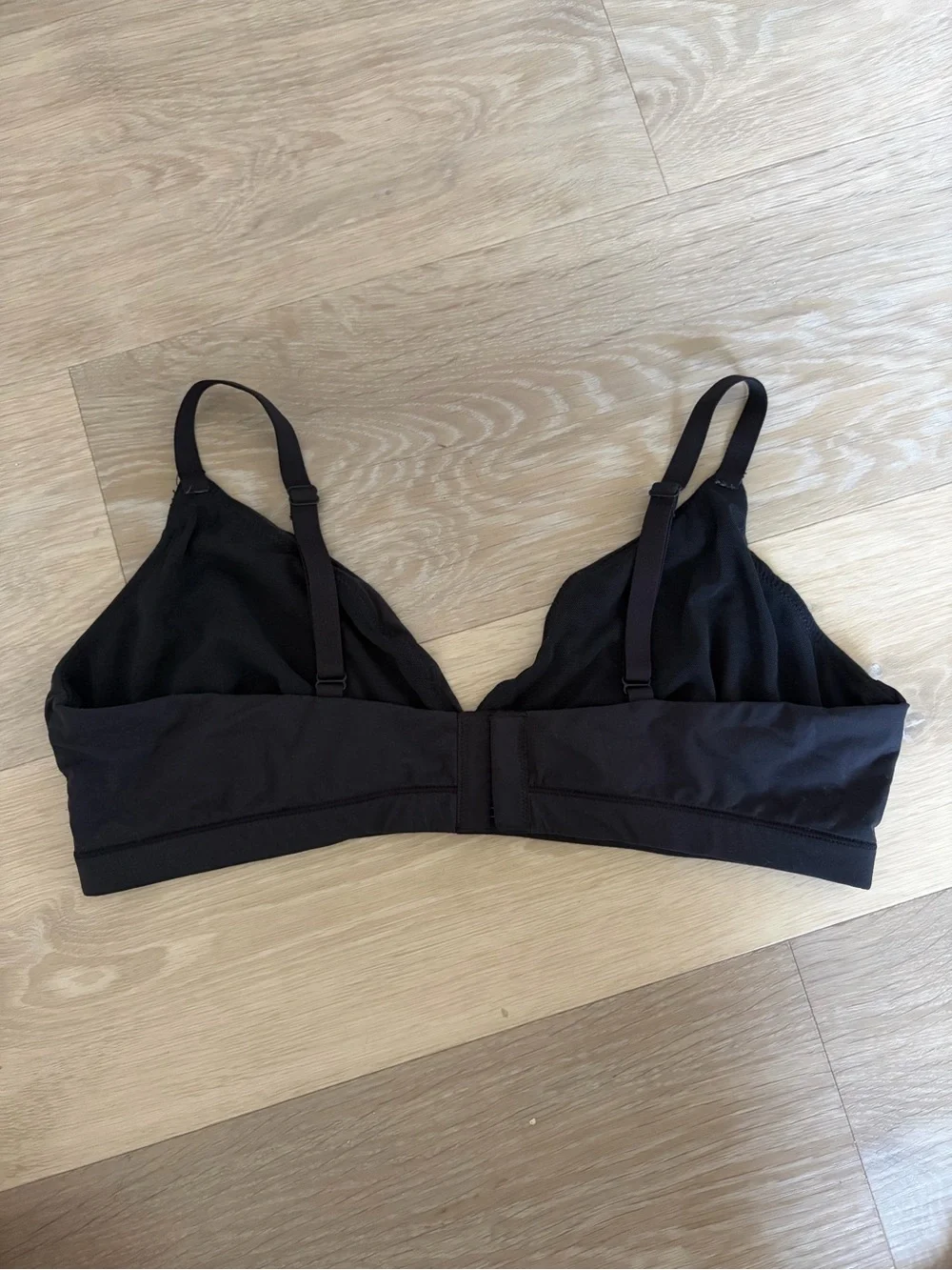 SKIMS Black Triangle Bralette Size 2X - Picture 2 of 4